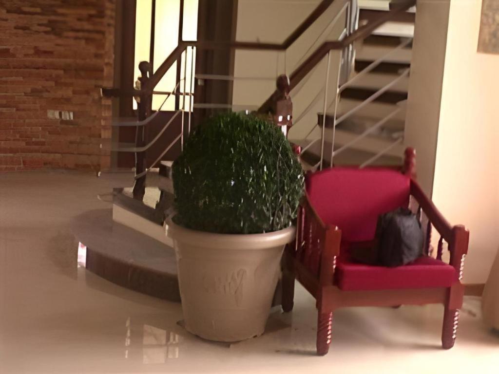 Regal Plaza Hotel Nabua Luaran gambar