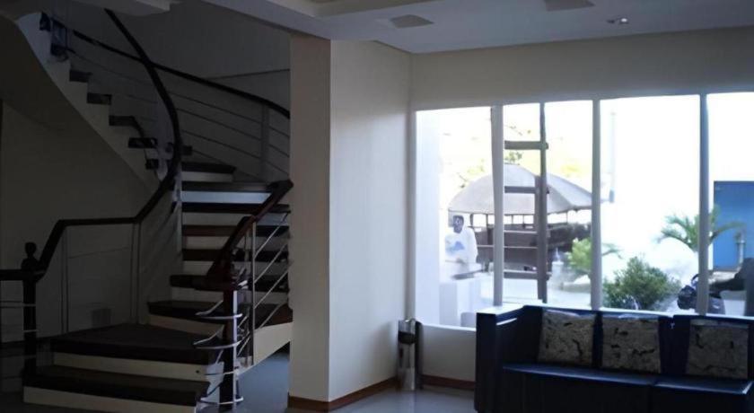 Regal Plaza Hotel Nabua Luaran gambar